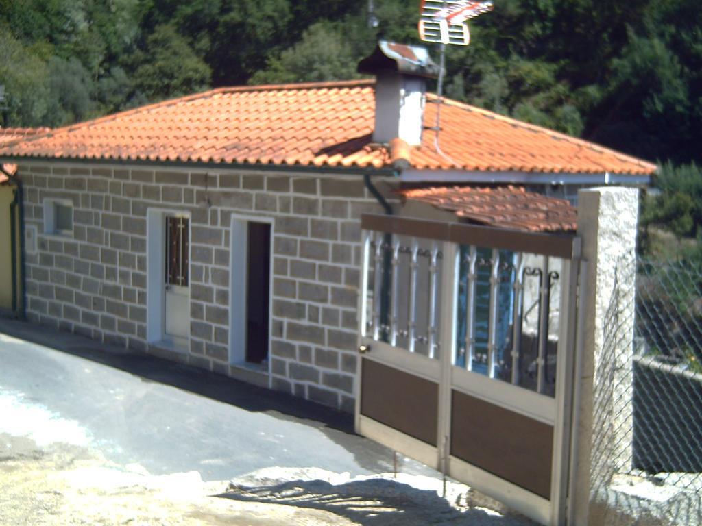 Casa Vilar Geres Bagian luar foto